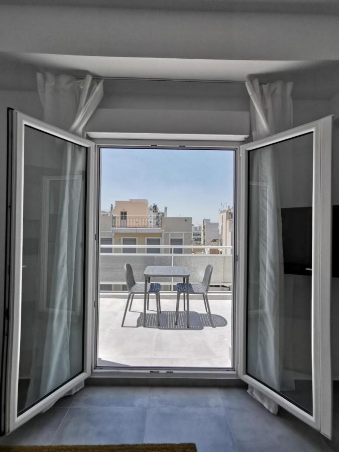 Ikarus Apartment Athena Bagian luar foto