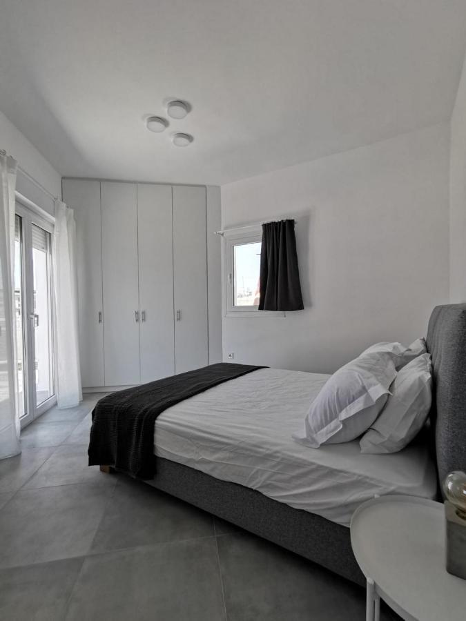 Ikarus Apartment Athena Bagian luar foto
