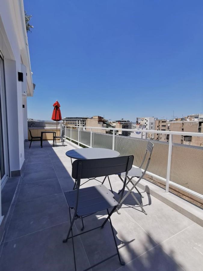 Ikarus Apartment Athena Bagian luar foto
