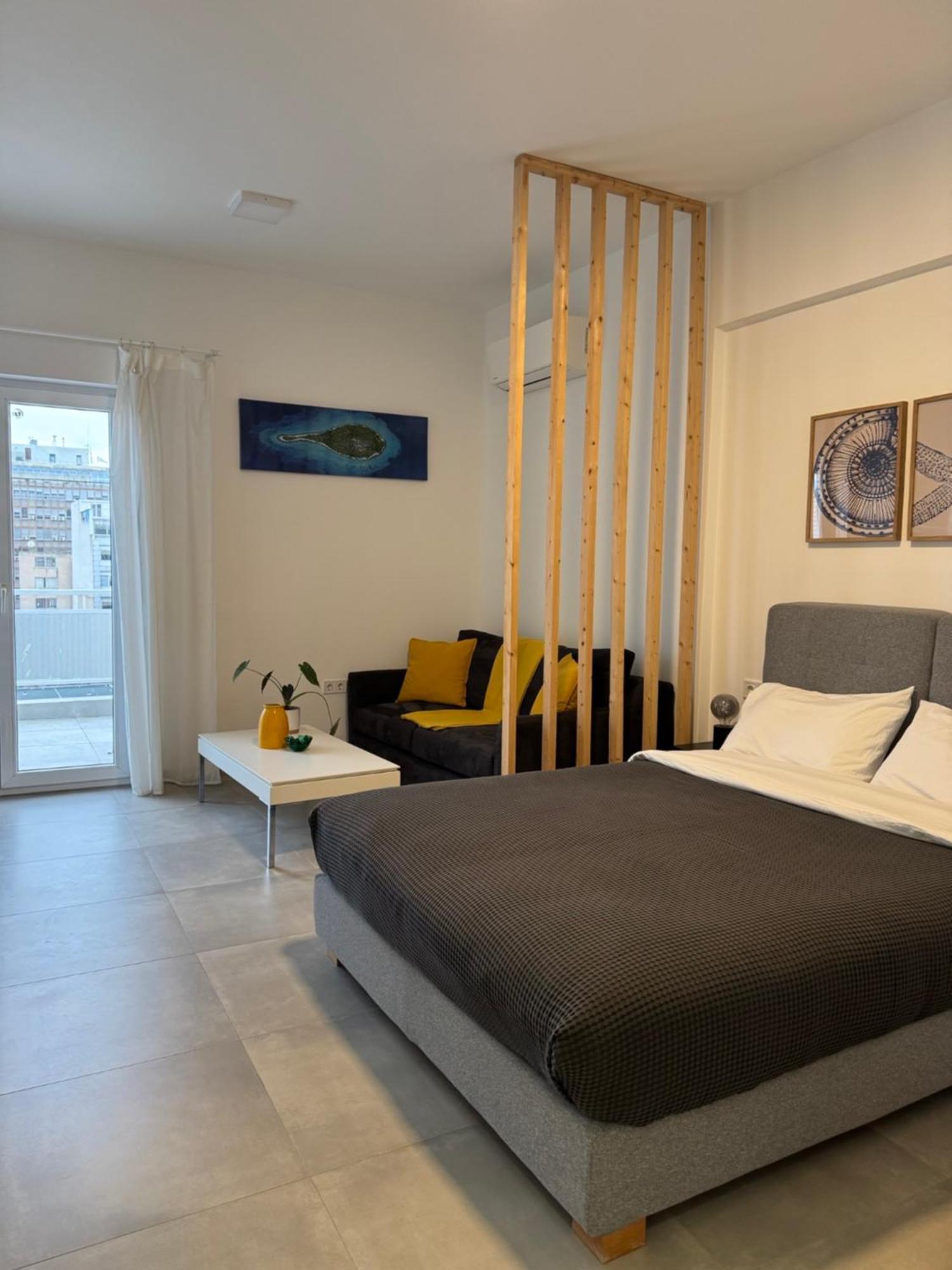 Ikarus Apartment Athena Bagian luar foto
