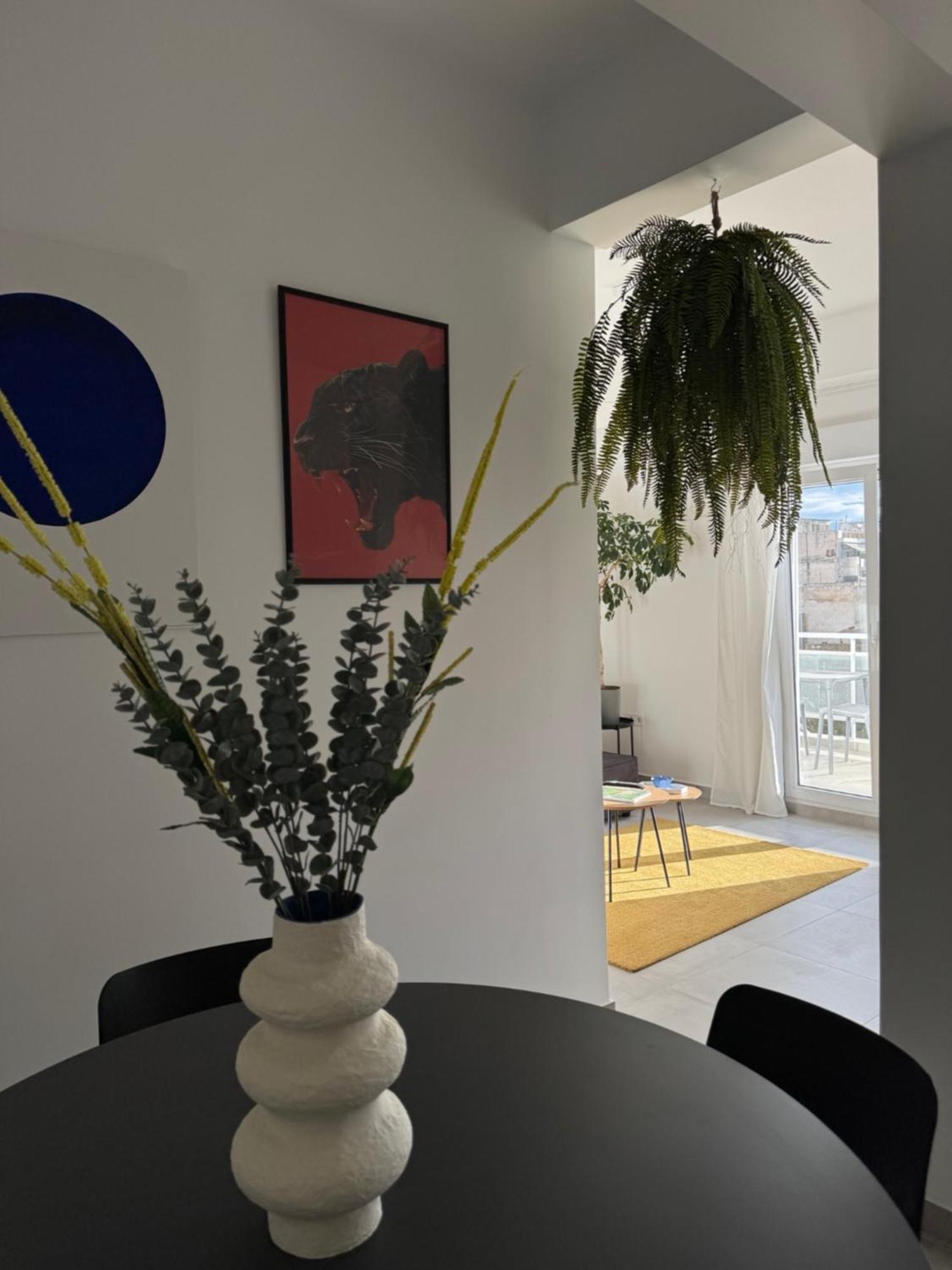 Ikarus Apartment Athena Bagian luar foto
